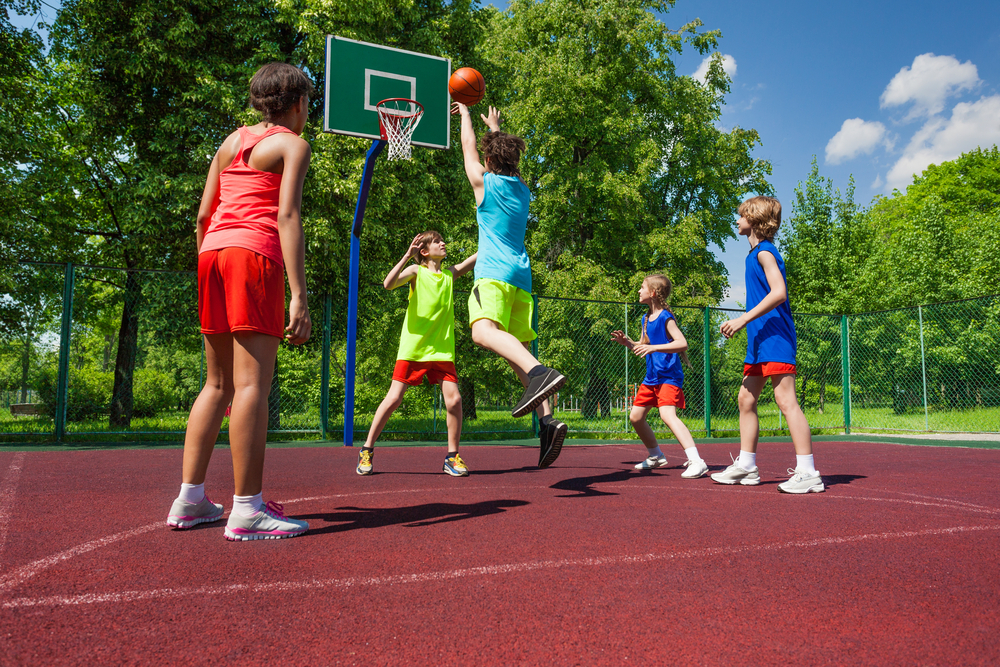 How Youth Sports Teaches Children Life Skills & Teamwork